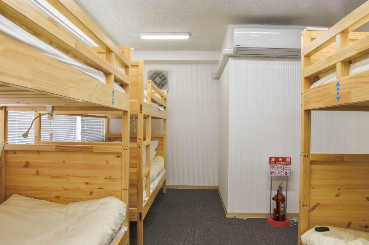 Hostel Uhome Kanda